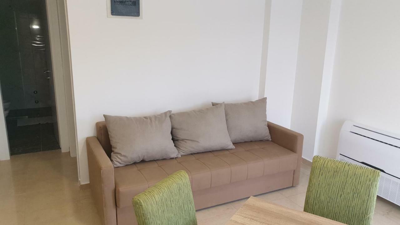 Tondo Apartment ติวัต ภายนอก รูปภาพ
